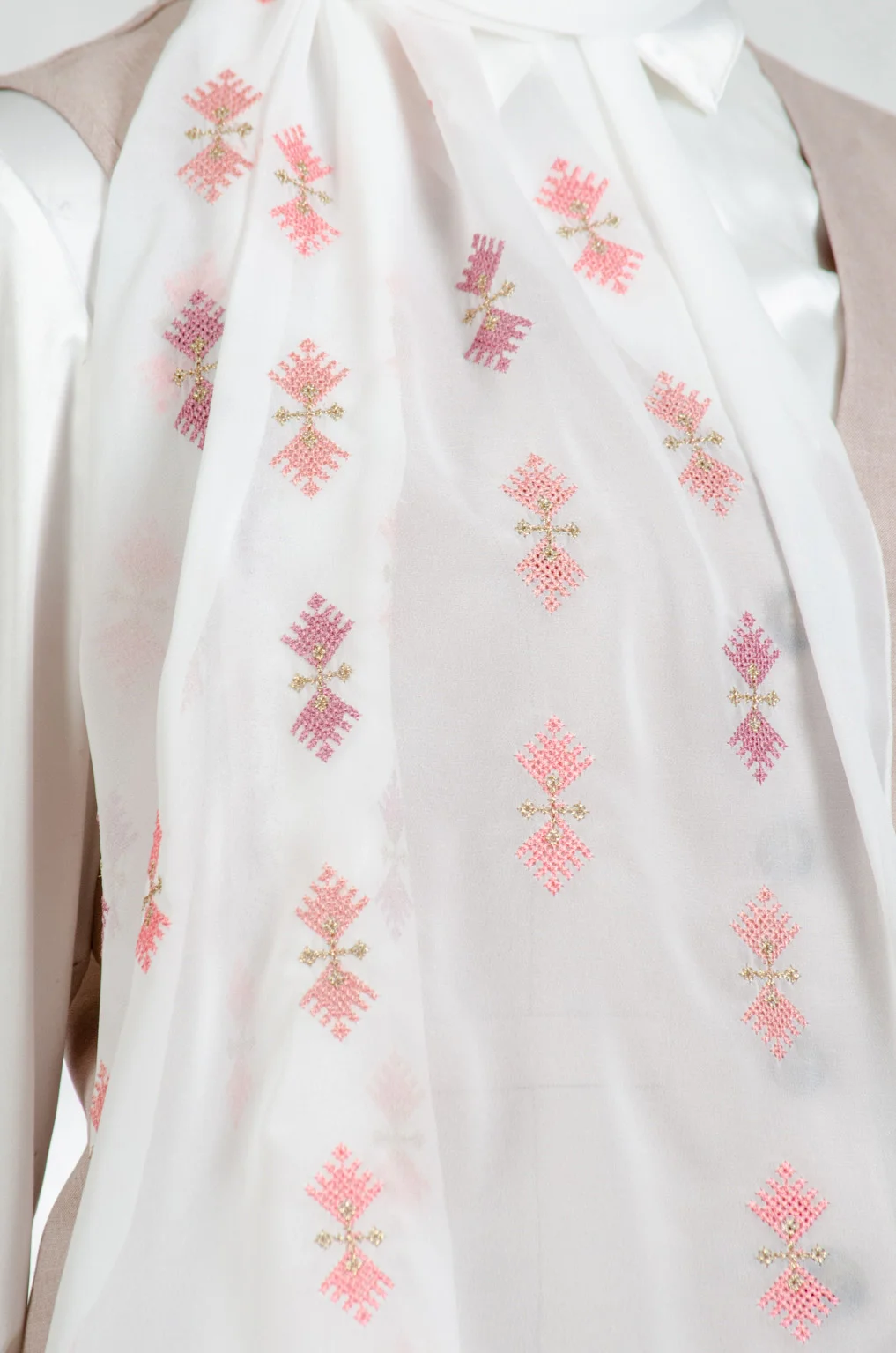 Romantic off white and pink chiffon shawl with traditional fallahi embroidery, 180x70cm feminine heritage piece