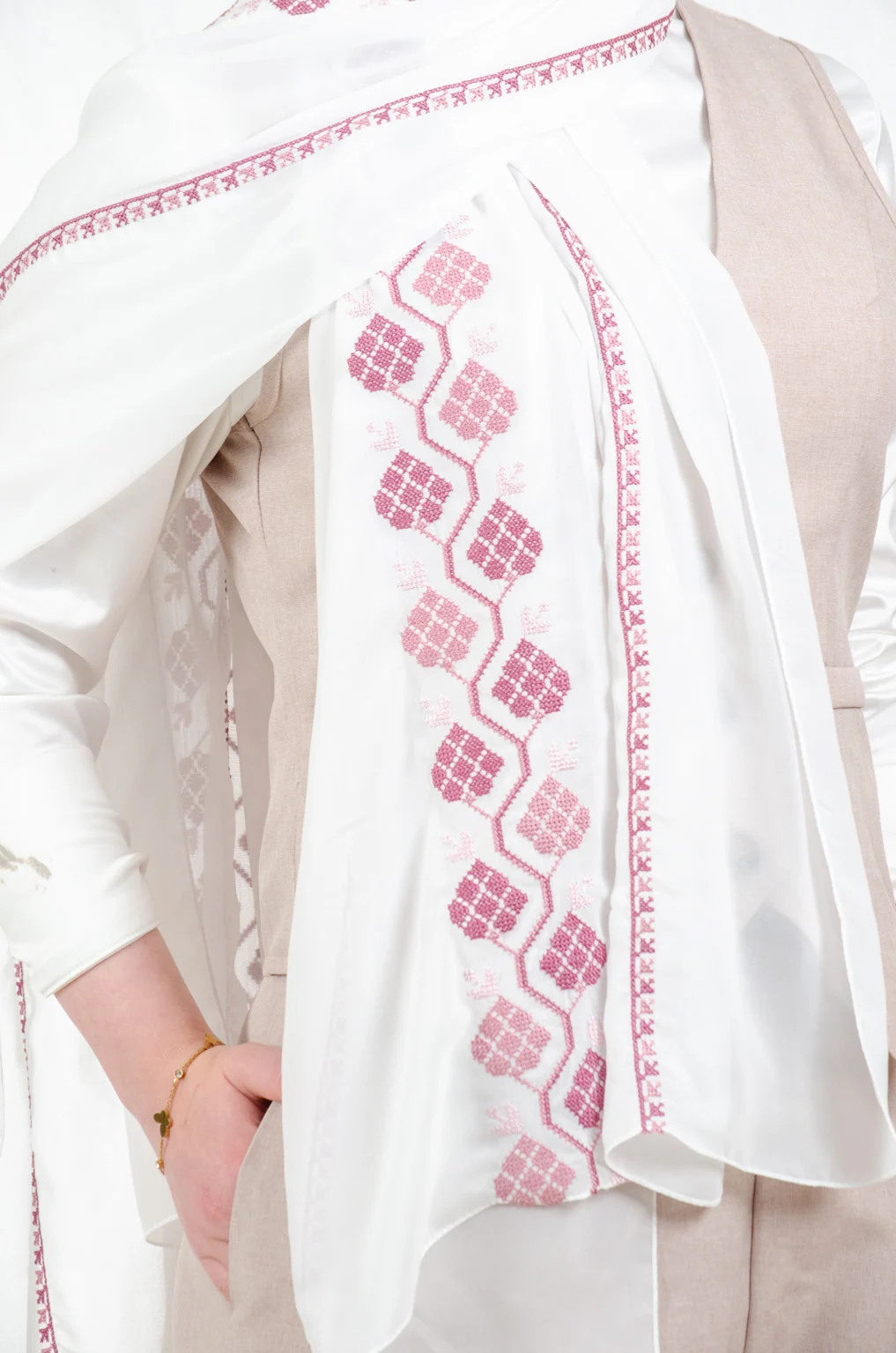 Romantic off white and pink embroidered chiffon-cotton shawl with traditional fallahi design, 180x70cm feminine heritage wrap