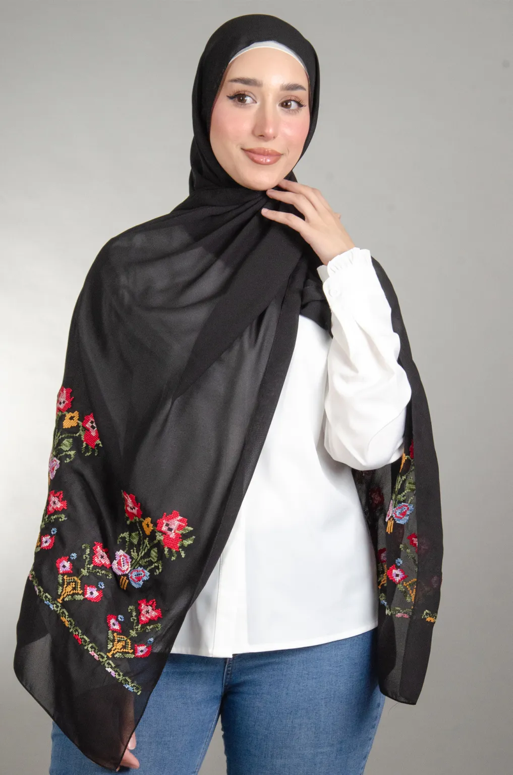 Black Henna Shawl with authentic Falahi embroidery on soft Duja Al-Lail cotton chiffon, perfect for henna nights, weddings, and special occasions.