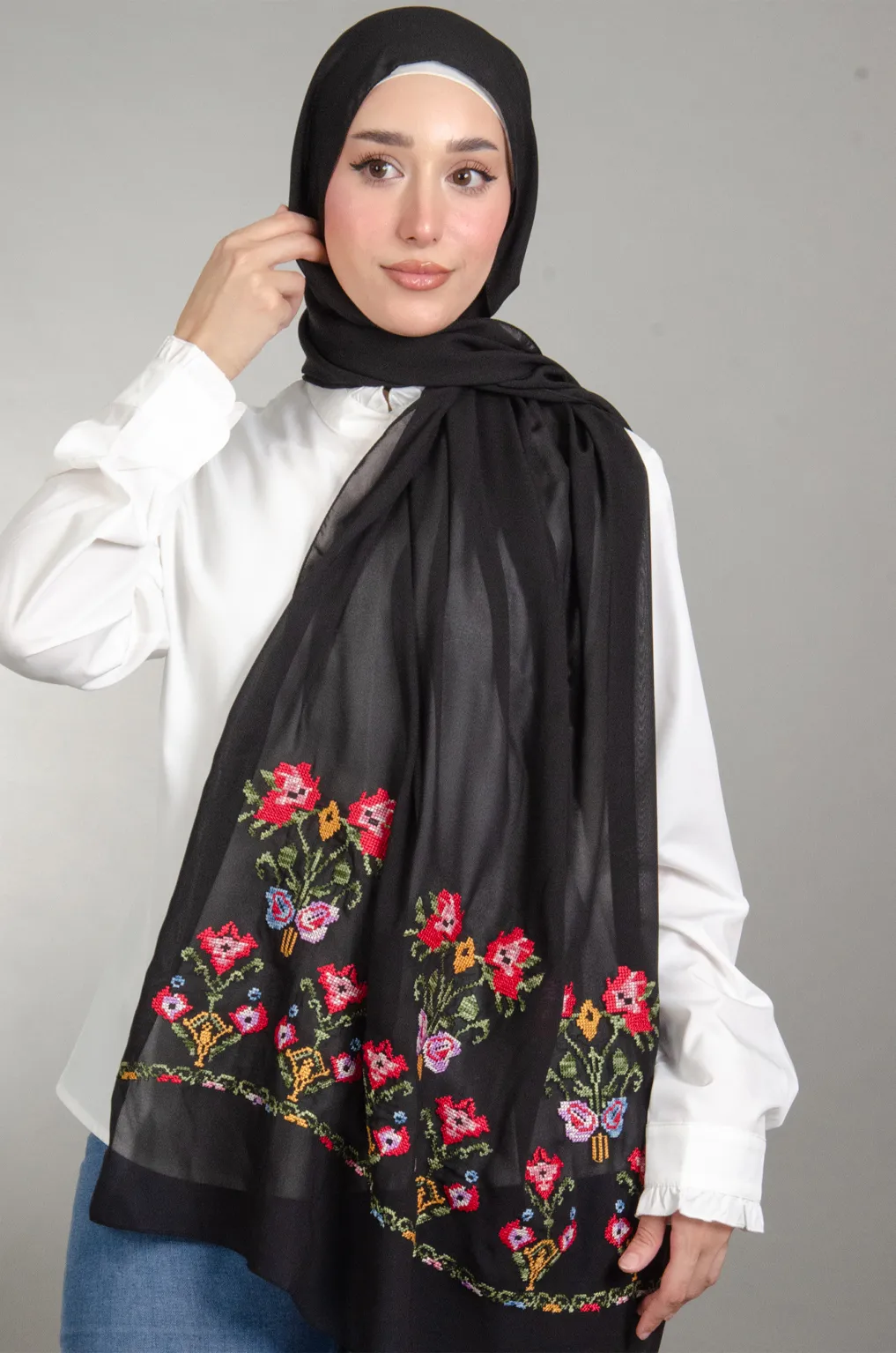 Black Henna Shawl with authentic Falahi embroidery on soft Duja Al-Lail cotton chiffon, perfect for henna nights, weddings, and special occasions.