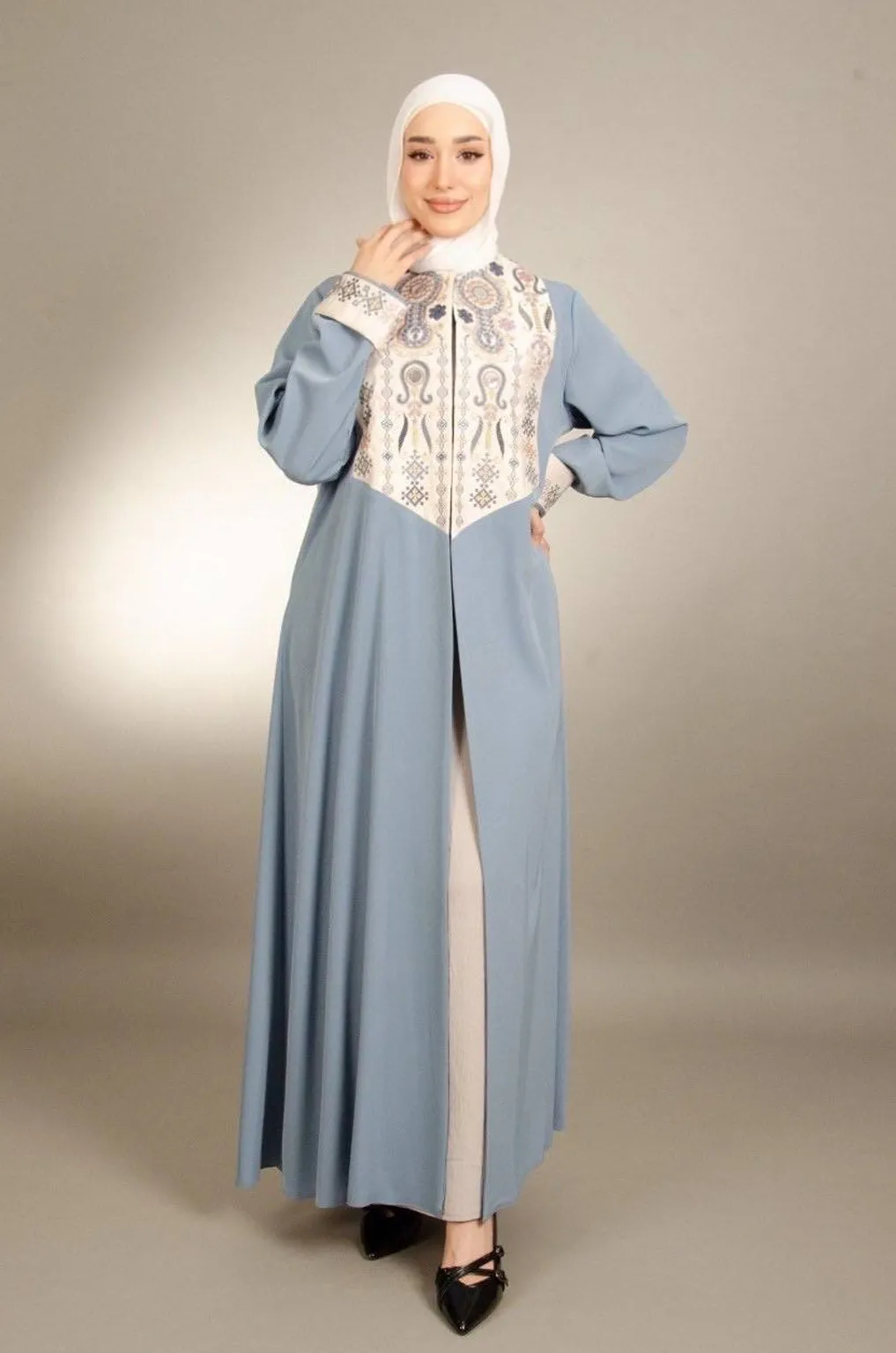 Blue Fallahi Embroidered Open Abaya Queen by Falahi House in Jordan