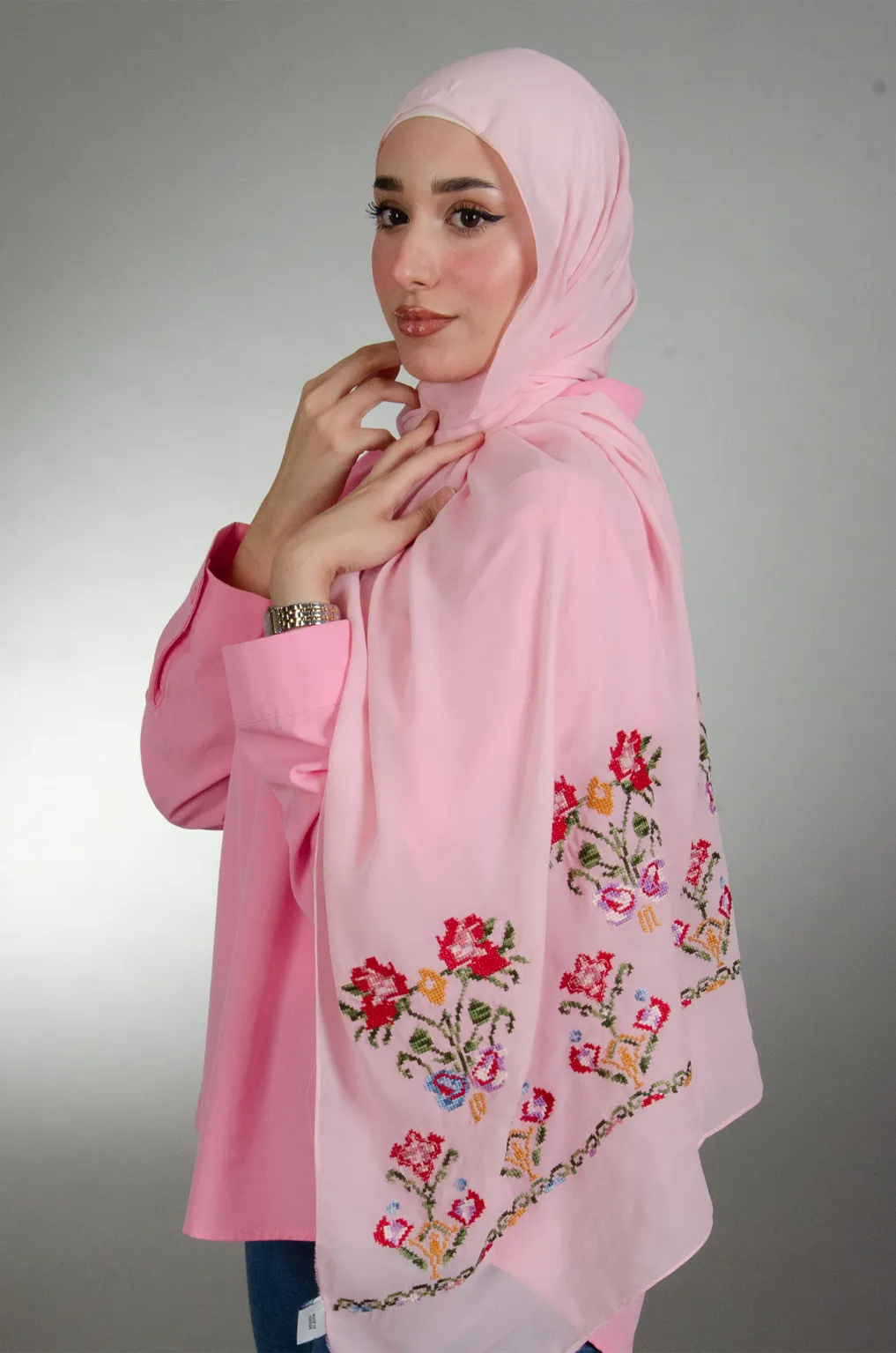 Rose Henna Shawl with authentic Falahi embroidery on soft Duja Al-Lail cotton chiffon, perfect for henna nights, weddings, and special occasions.